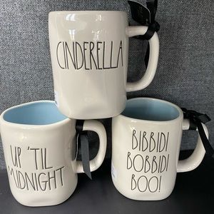 Cinderella mugs set